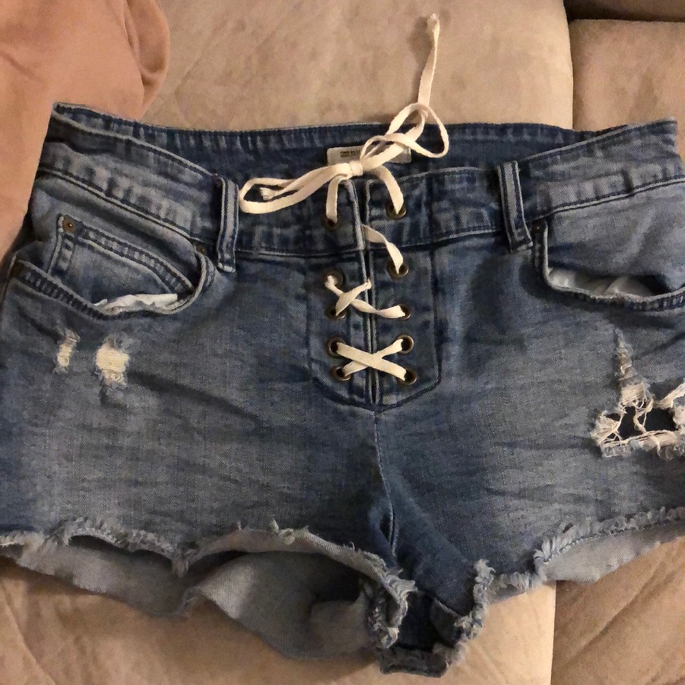 Jean shorts with lace up front billabong